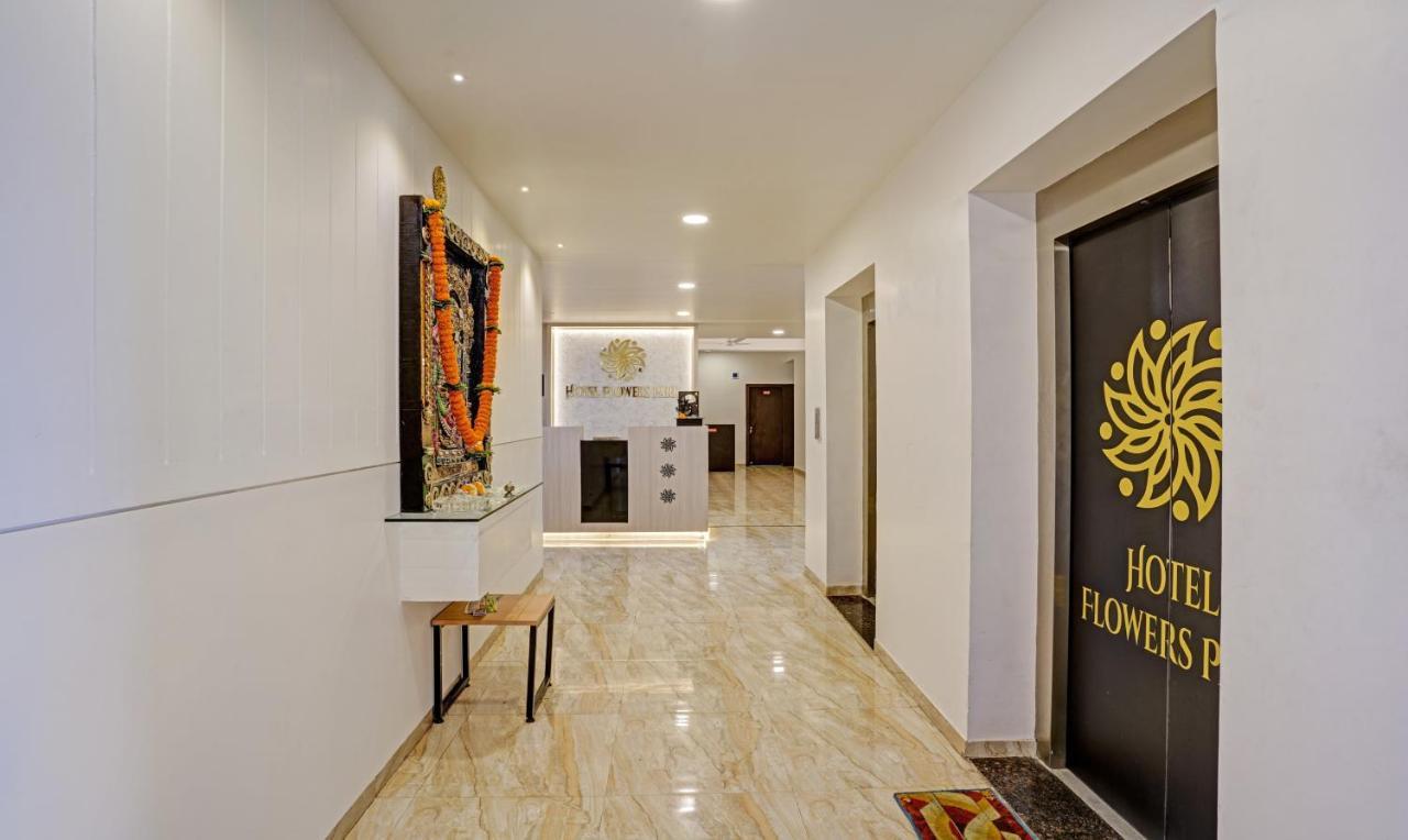 Itsy Hotels Flowers Park Nashik Esterno foto