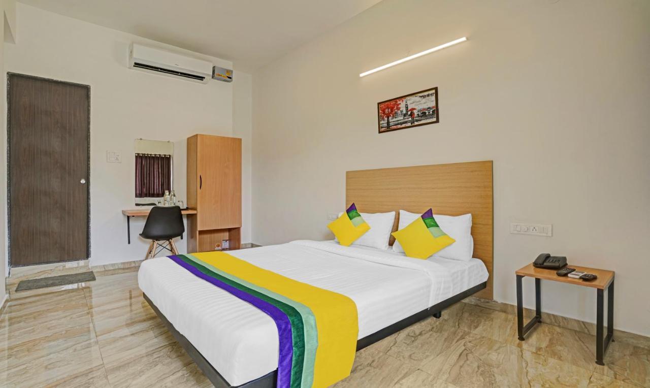 Itsy Hotels Flowers Park Nashik Esterno foto